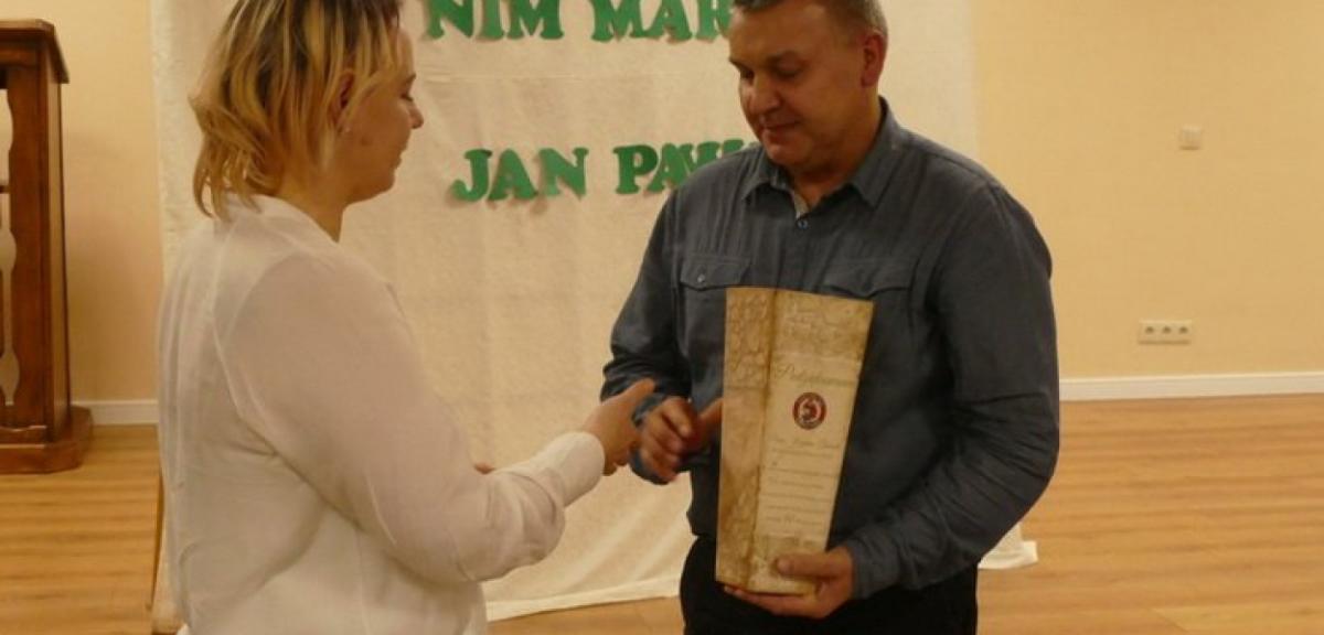  Wyróżnienia dla zasłużonych krwiodawców. Rekordzista oddał 60 litrów…