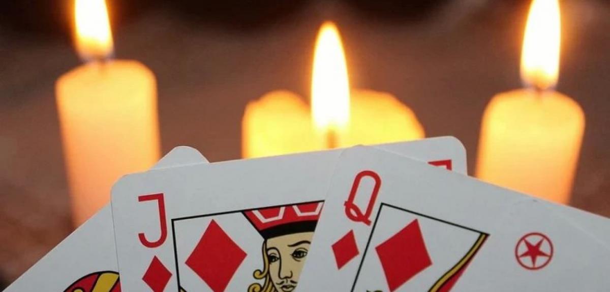 Wróżby i zabawy do rana. Dziś Andrzejki, pamiętajcie!