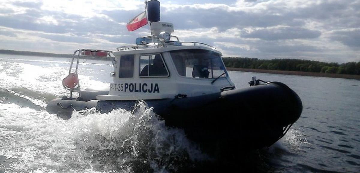 W porę powiadomił o niebezpiecznym zachowaniu nastolatków