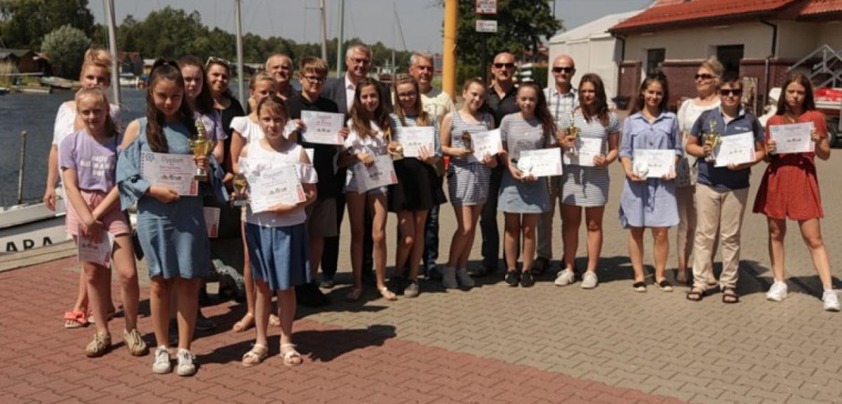 Rozbrzmiały szanty nad Pisą