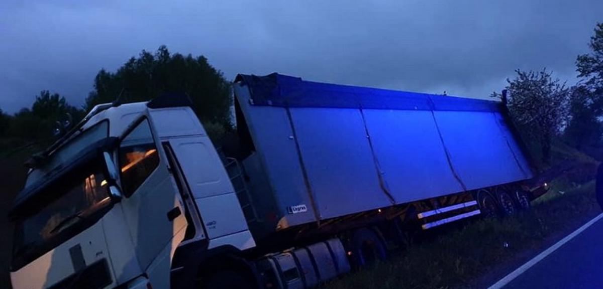 Zderzenie aut na drodze wojewódzkiej Biała Piska-Nowa Wieś Ełcka