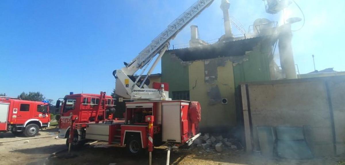 Pożar w zakładzie produkcji pelletu w Piszu