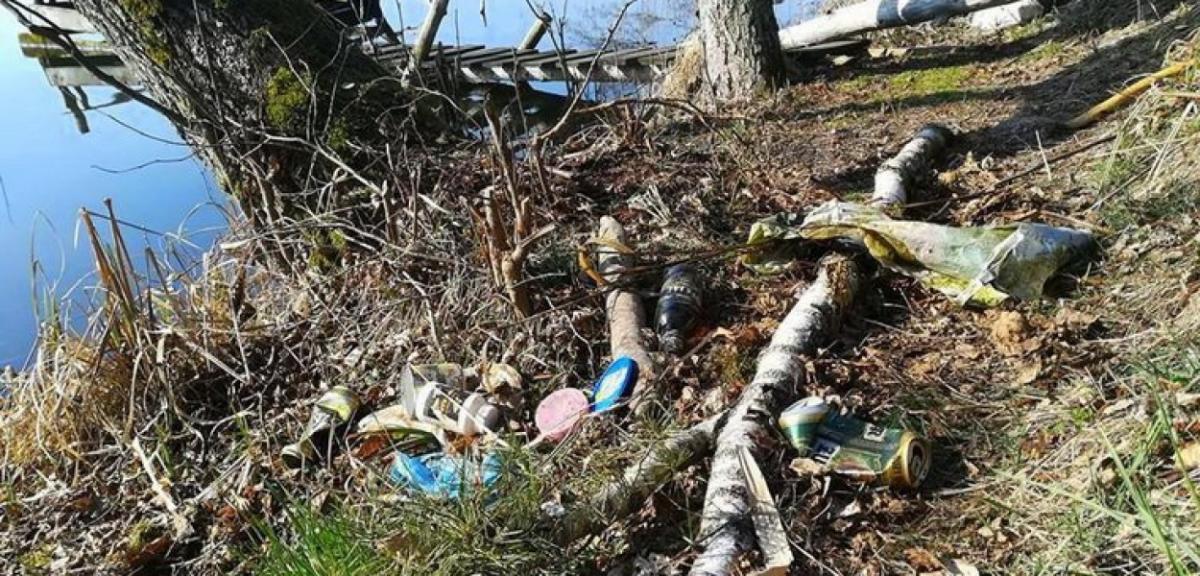 Łowiska to nie wysypiska. Wędkarze posprzątali jeziora