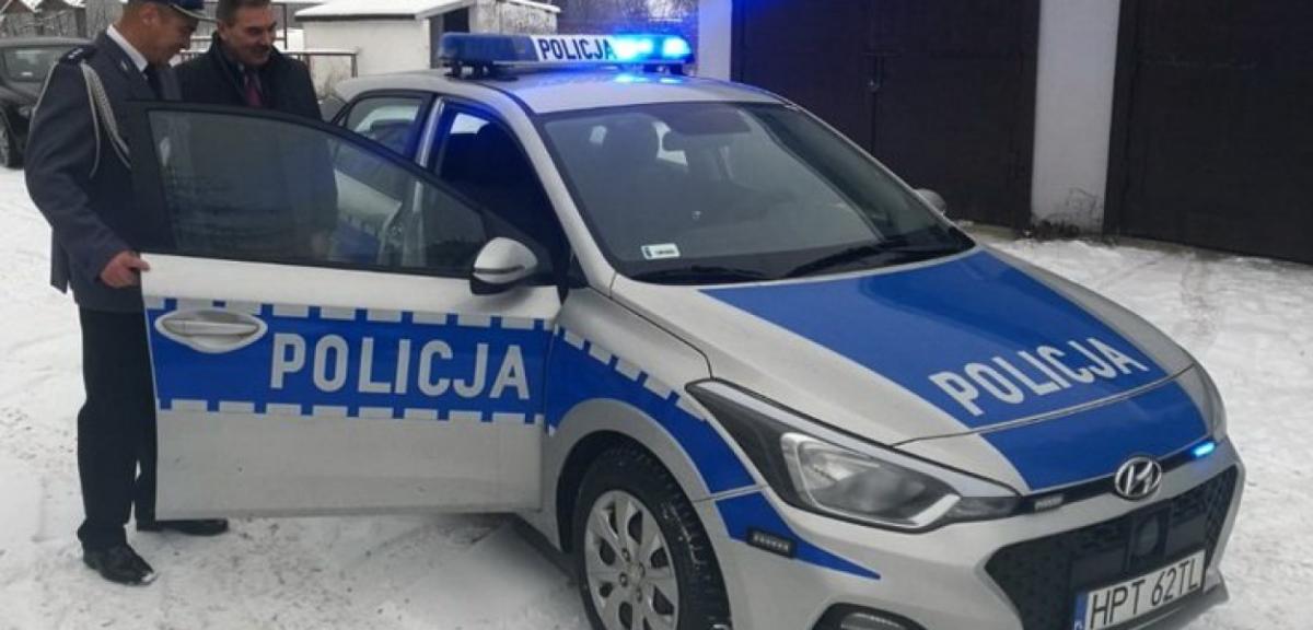 Nowe radiowozy w powiecie piskim