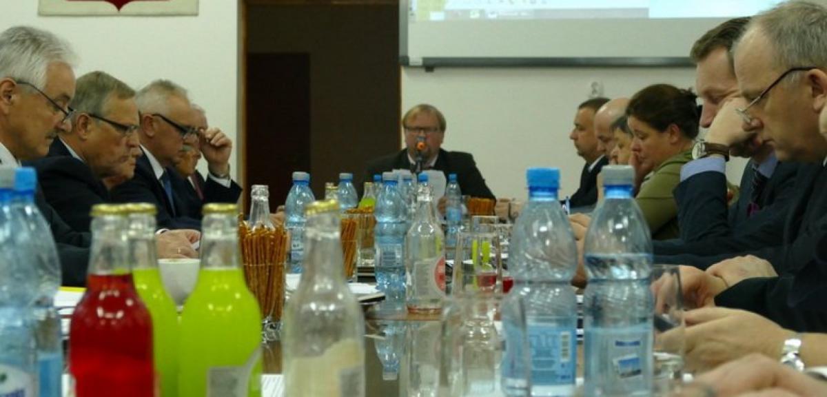 W dogrywce sesji wybrano przewodniczących rady