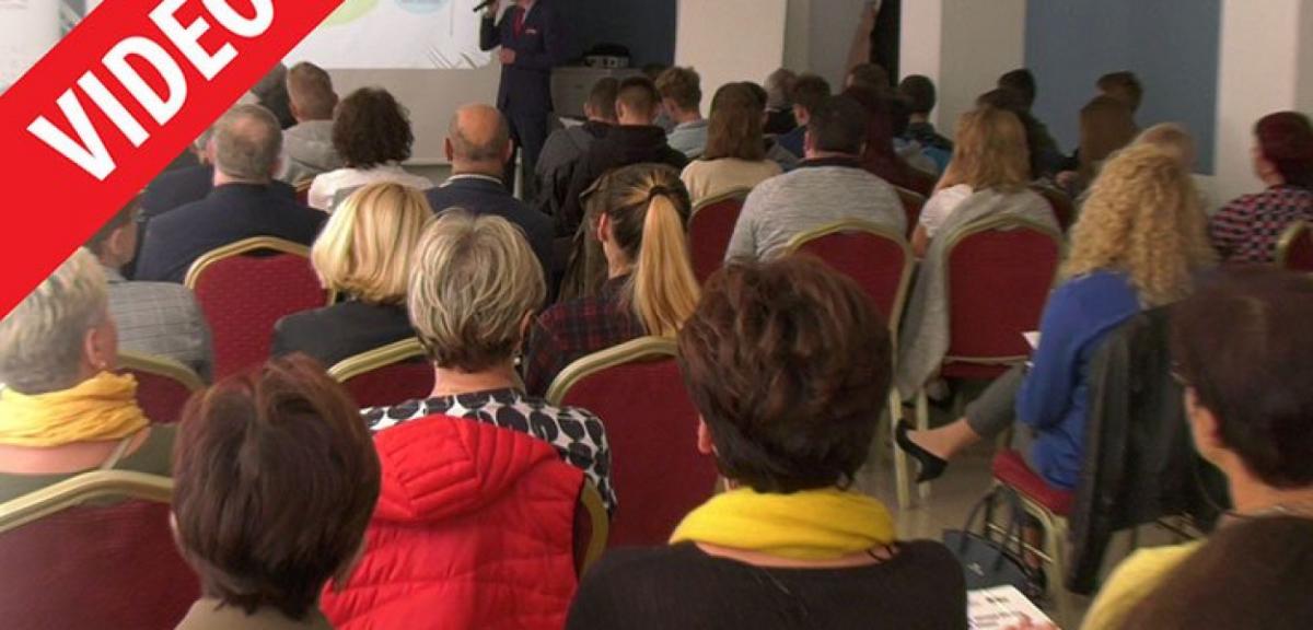 Połączenie ekonomii, edukacji i biznesu