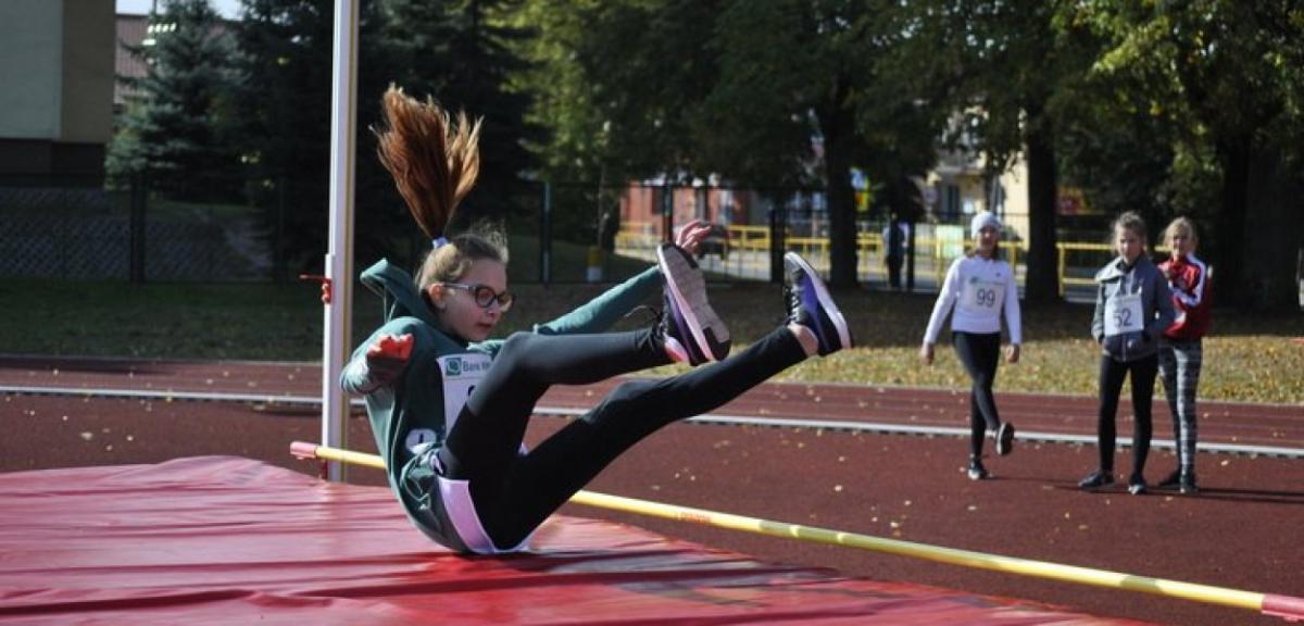 Zmagania lekkoatletyczne podstawówek