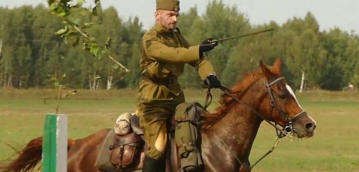 Pokaz szarży ułańskiej - zobacz video