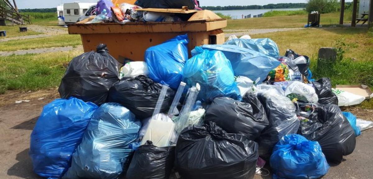Kociołek Szlachecki: wysypisko zamiast plaży