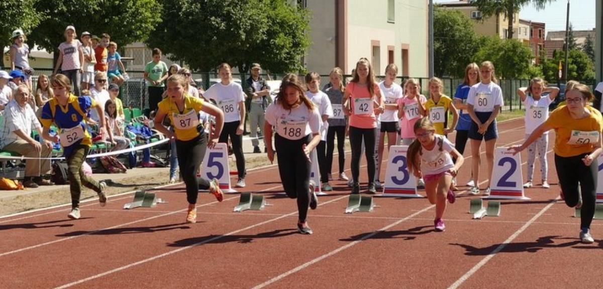 Bój podstawówek o tytuł mistrzów lekkiej atletyki