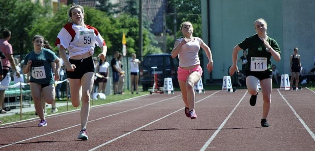 Uczniowie szkół ponadgminazjalnych rywalizowali w lekkiej atletyce