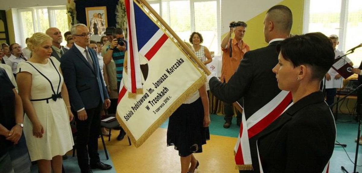 Janusz Korczak patronem Szkoły Podstawowej w Trzonkach