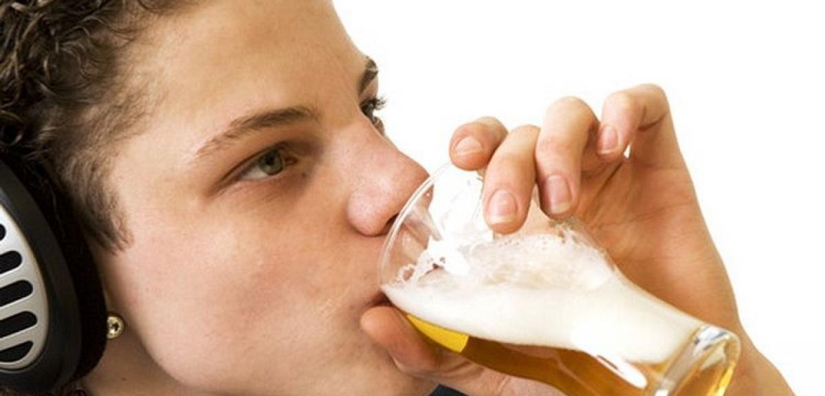 Coraz więcej nieletnich w gminie Pisz sięga po alkohol