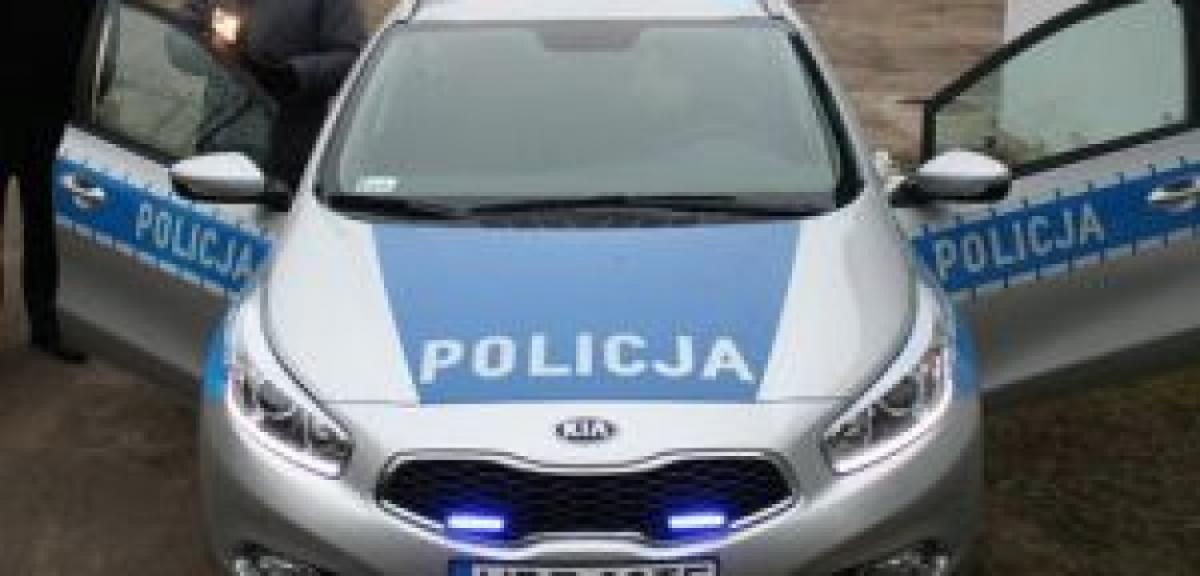 Nowy radiowóz w komisariacie Policji w Rucianem-Nidzie