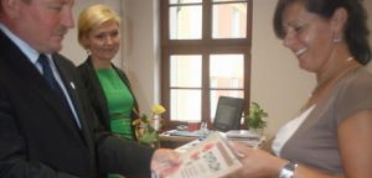 Za ciężką pracę należą się pochwały