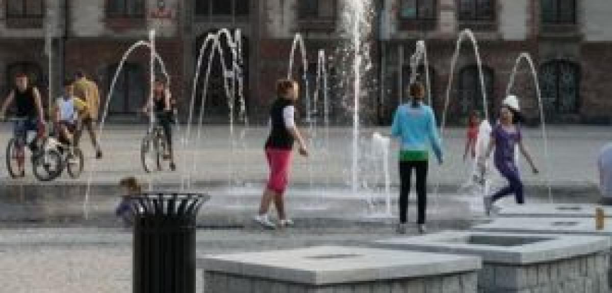 Droga zabawka w centrum Pisza
