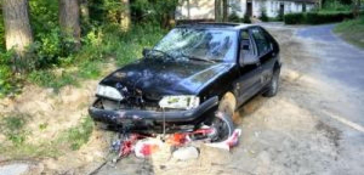 Pijany kierowca zderzył się z motorowerzystą