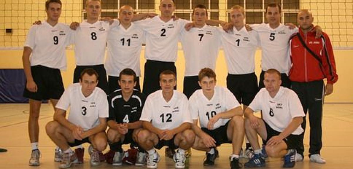 Derby uległy w tie-breaku, porażka Nidki