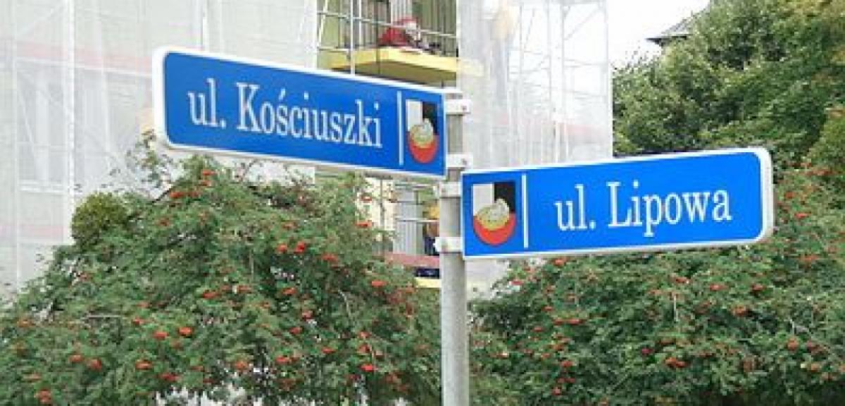 Tabliczki z nazwami ulic