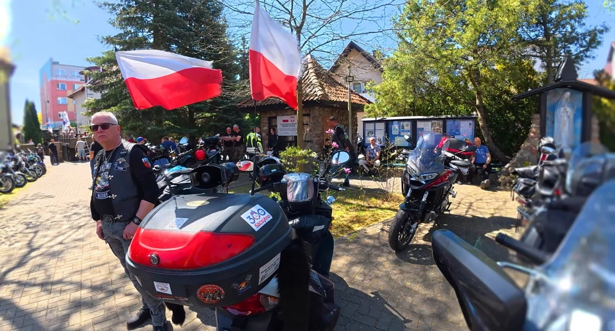 Przegląd motocykli: Chrom, stal i pasja pod kościołem