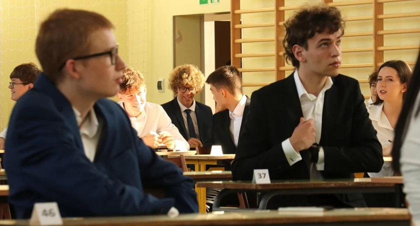 Matura 2026: Odwiedziliśmy Stary Ogólniak w najważniejszym dniu dla 131 maturzystów