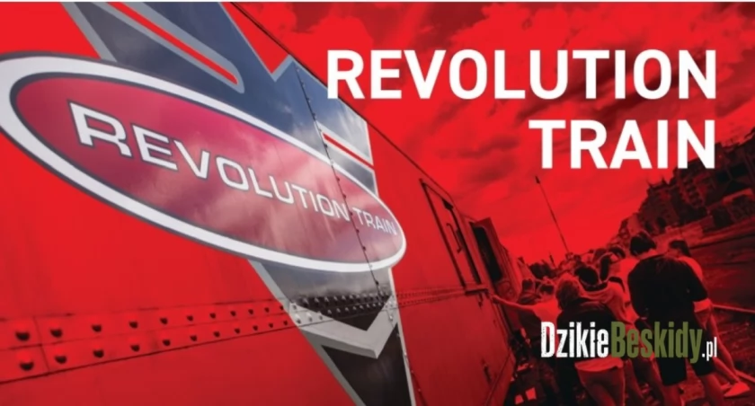 Mobilna wystawa Revolution Train uczy młodych o zagrożeniach uzależnień
