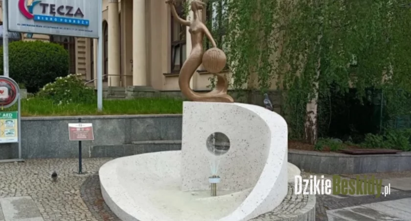 Renowacja fontanny Syrenka w Bielsku-Białej zakończona sukcesem