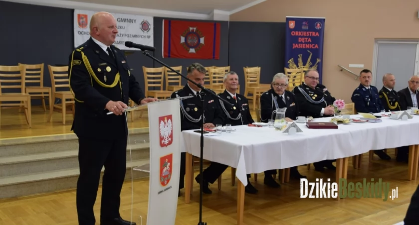 Strażacy z Jasienicy wybrali ponownie Janusza Pierzynę na prezesa