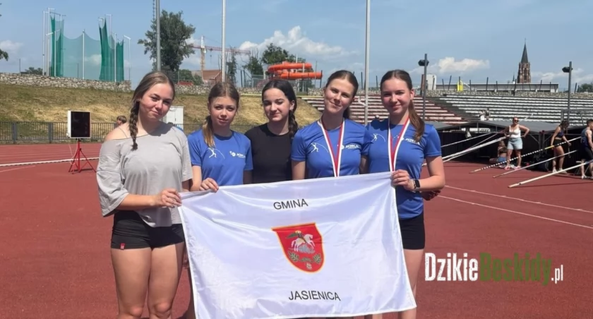 Zawodniczki z Mazańcowic dominują na Mistrzostwach Śląska w lekkoatletyce