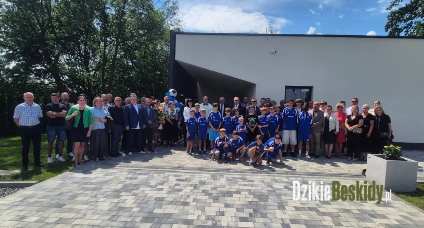 Nowoczesny pawilon sportowy w Mazańcowicach już otwarty dla młodych sportowców