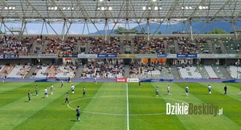 Ostatnia szansa na awans Podbeskidzia i Sandecji w emocjonującym finale baraży