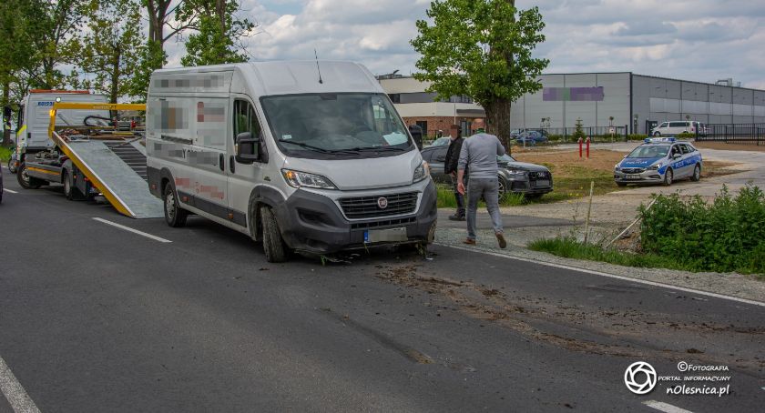Wypadek na trasie Dobroszyce - Nowosiedlice