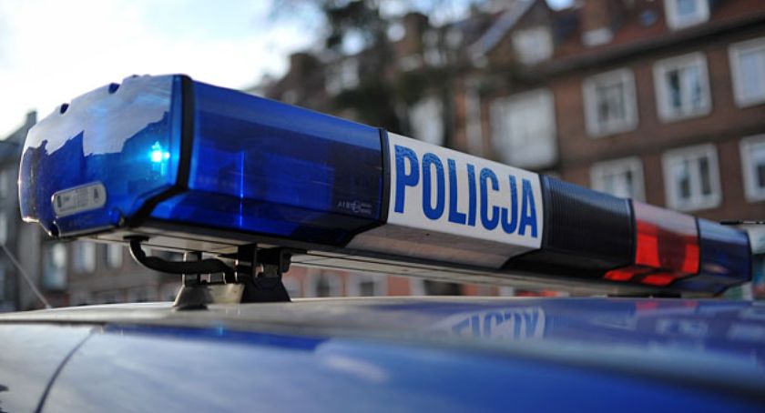 Oleśnicka policja sprawdzi stan oznakowania oraz nawierzchni powiatowych dróg