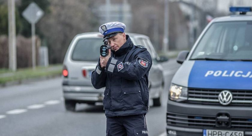 Kaskadowy pomiar prędkości na drogach powiatu oleśnickiego