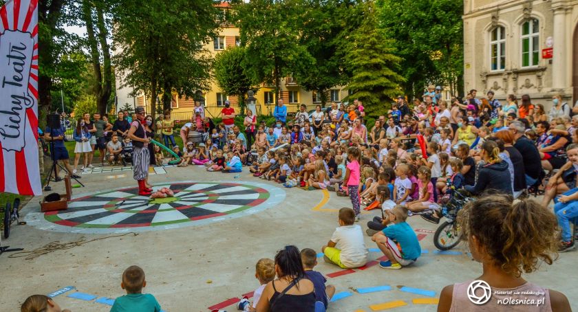 Relacja z 11 Międzynarodowego Festiwalu Wędrownych Teatrów Lalkowych SKWEREK