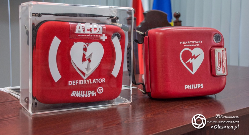 Gmina chce zakupić defibrylatory