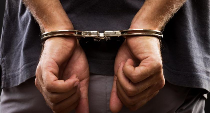 Policja zatrzymała trzech poszukiwanych mężczyzn