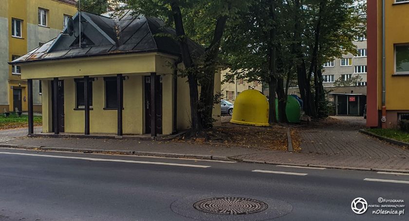 Wspólna akcja celników i policjantów w nielegalnym salonie gier
