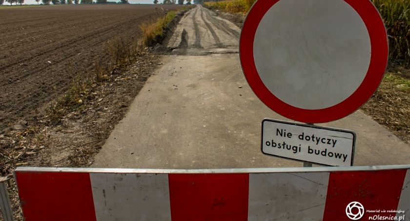 Ruszyła przebudowa drogi gminnej w miejscowości Poniatowice