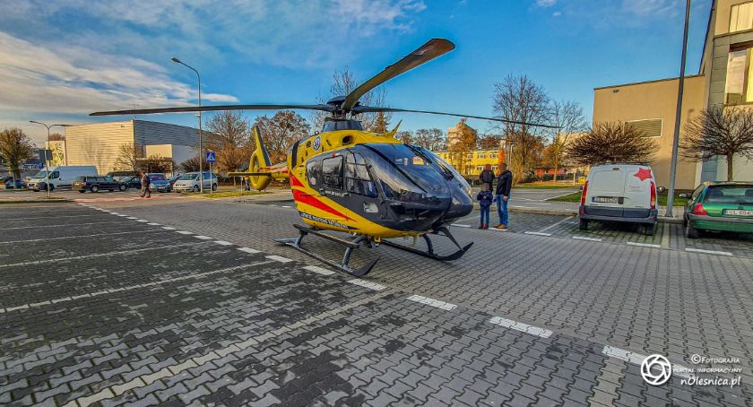 Nie udało się uratować mężczyzny, który spadł ze schodów