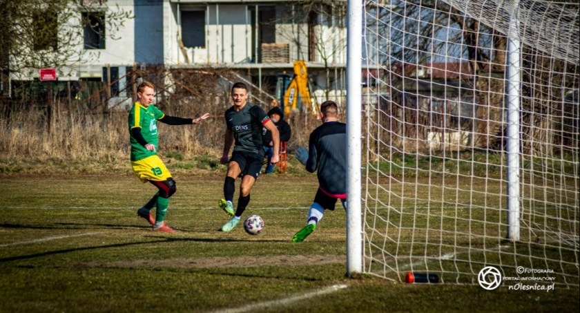 Dąb Dobroszyce - runda wiosenna rozpoczęta - wygrana 8:0 z Piast Nadolice