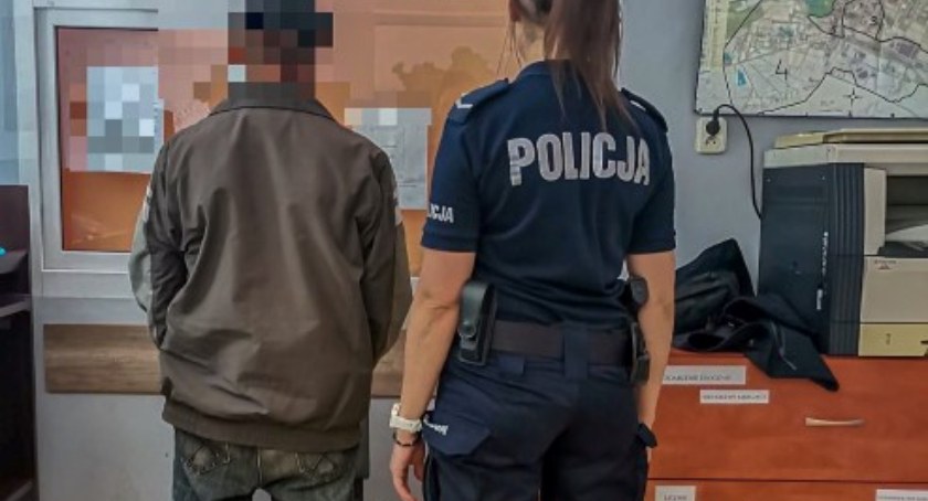 Spożywał alkohol w miejscu publicznym - okazało się, że jest poszukiwany przez sąd