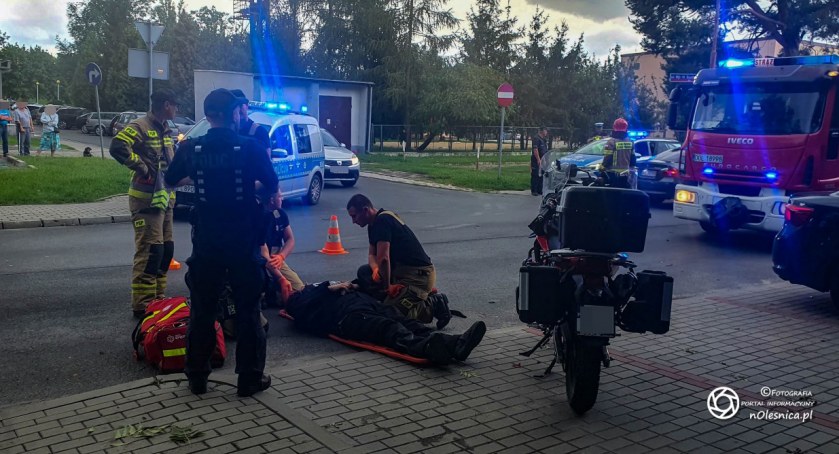 Wypadek z udziałem motocyklisty na Kopernika