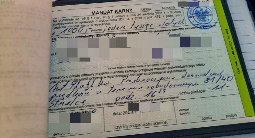 Z zakazem prowadzenia pojazdów, z brakiem badań technicznych i 41km/h za szybko...