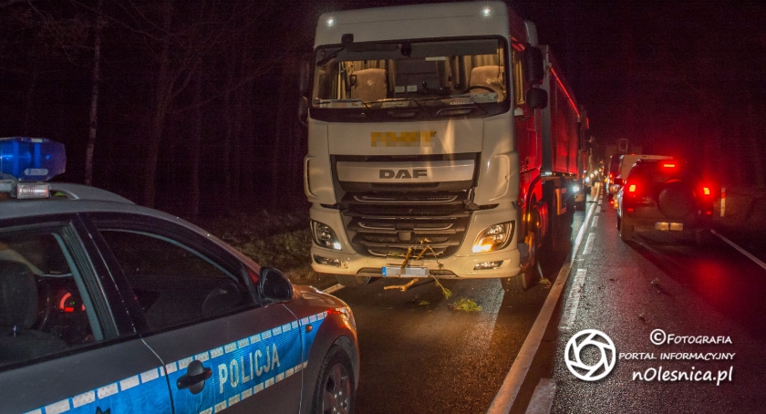 DK25 - kolejne zdarzenie z ciężarówką w tym samym miejscu kilka godzin później