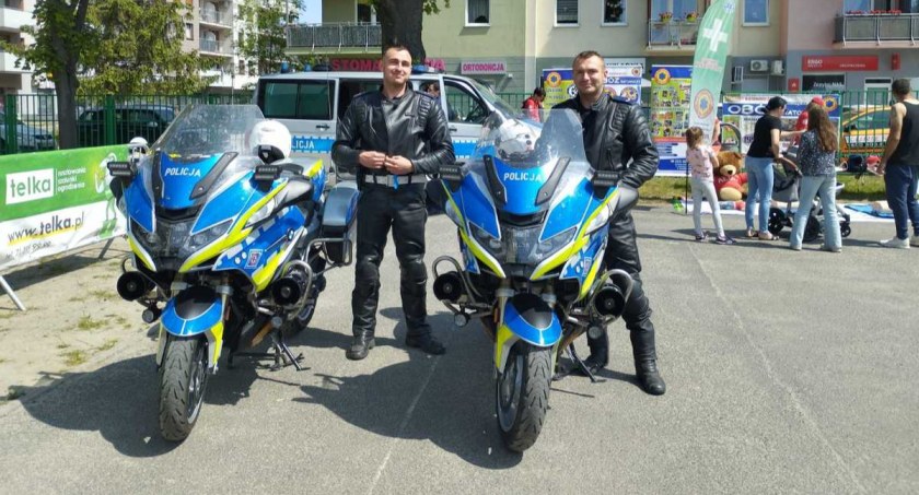 Oleśniccy policjanci na pikniku rodzinnym