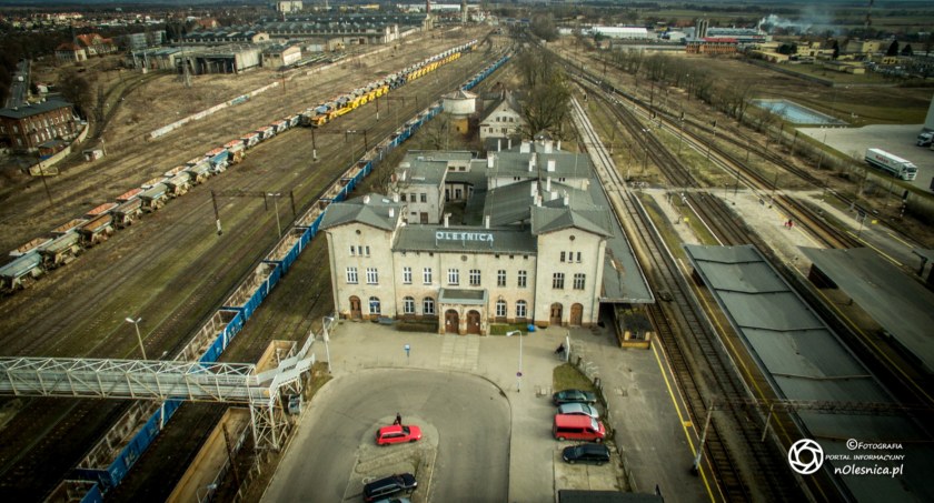 Spór o mieszkanie - remont dworca PKP może zostać zablokowany