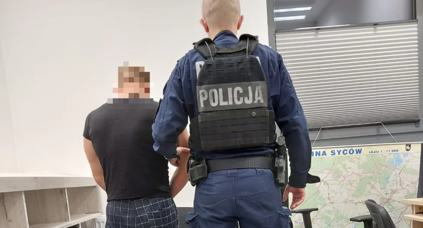 Pasażer z narkotykami - zatrzymał go patrol policji