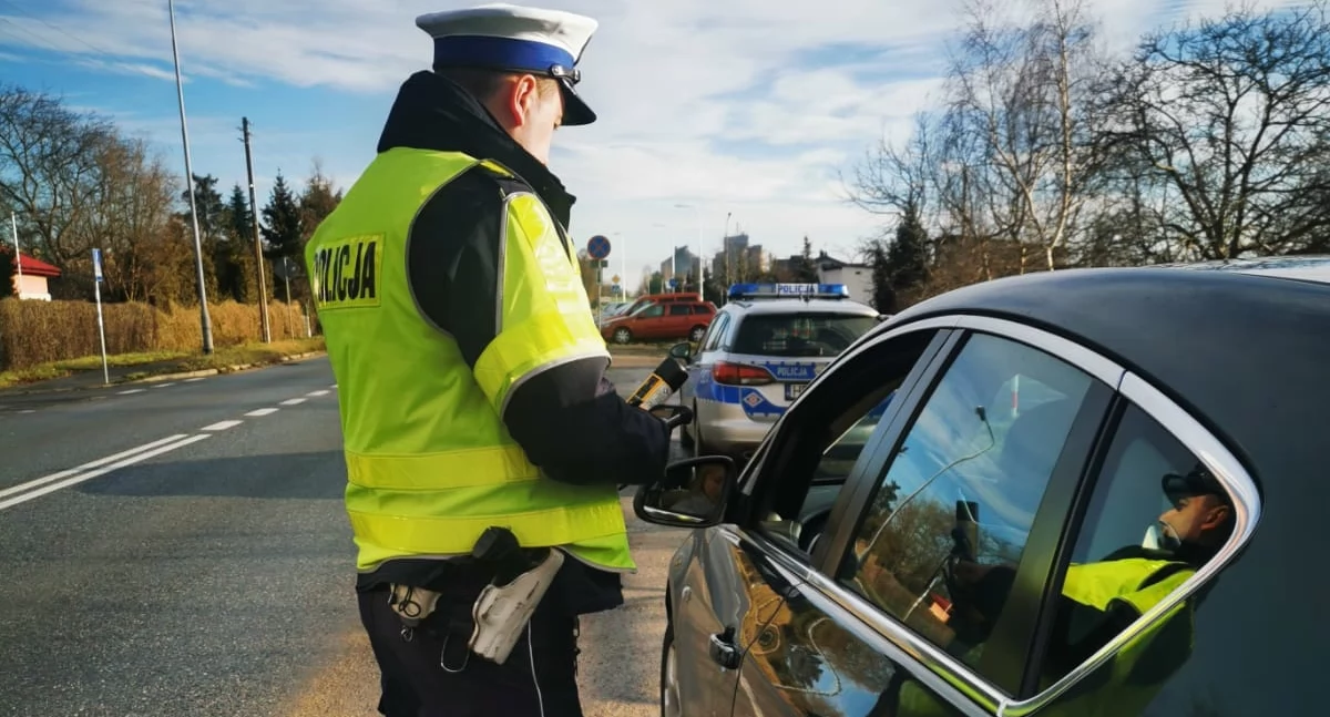 Świąteczne powroty do domu - apel oleśnickiej policji