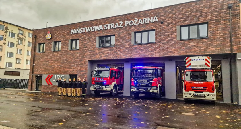 Funkcjonariusze oddali hołd zmarłemu policjantowi - VIDEO